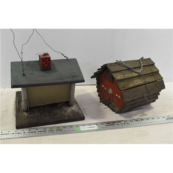 2 Wooden Bird Houses