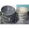 Image 1 : LOT OF 8 SPRINGFORM PANS 4, 10"- 4, 9"