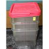 Image 1 : LOT OF 3  DRY STORAGE BINS 6 QUARTS /W 3