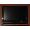 Image 1 : TOSHIBA 32" TV WITH WALL MOUNT