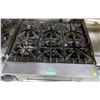 Image 3 : GARLAND 6 BURNER NATURAL GAS RANGE /W OVEN