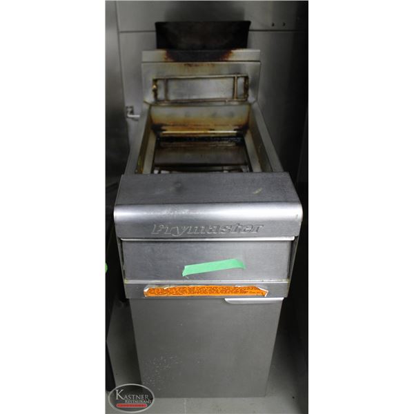 FRYMASTER 40LBS DEEP FRYER /W FOUR BASKETS