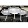 Image 1 : LOT OF 3 10.5" ALUMINUM FRYING PANS