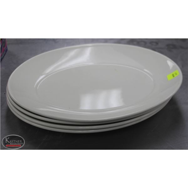 LOT OF 4 SERVING PLATERS 14"X11"