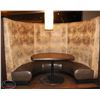 Image 1 : HALF CIRCLE BOOTH SEATING SECTION INCLUDING TABLE