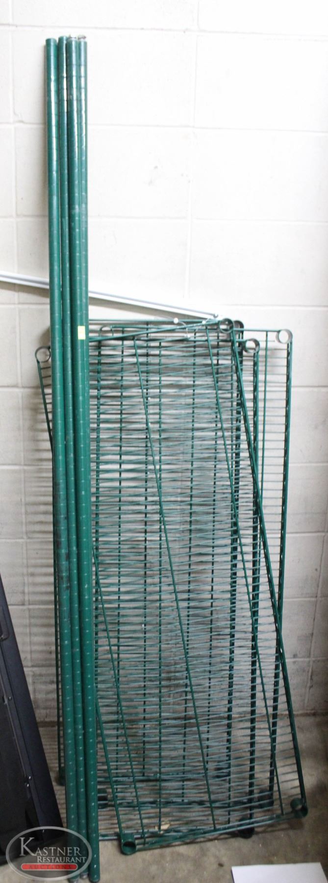 4 TIER GREEN WIRE RACK