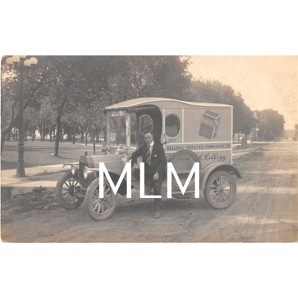 Kellogg Toasted Corn Flake Co. Delivery Truck Photo Postcard
