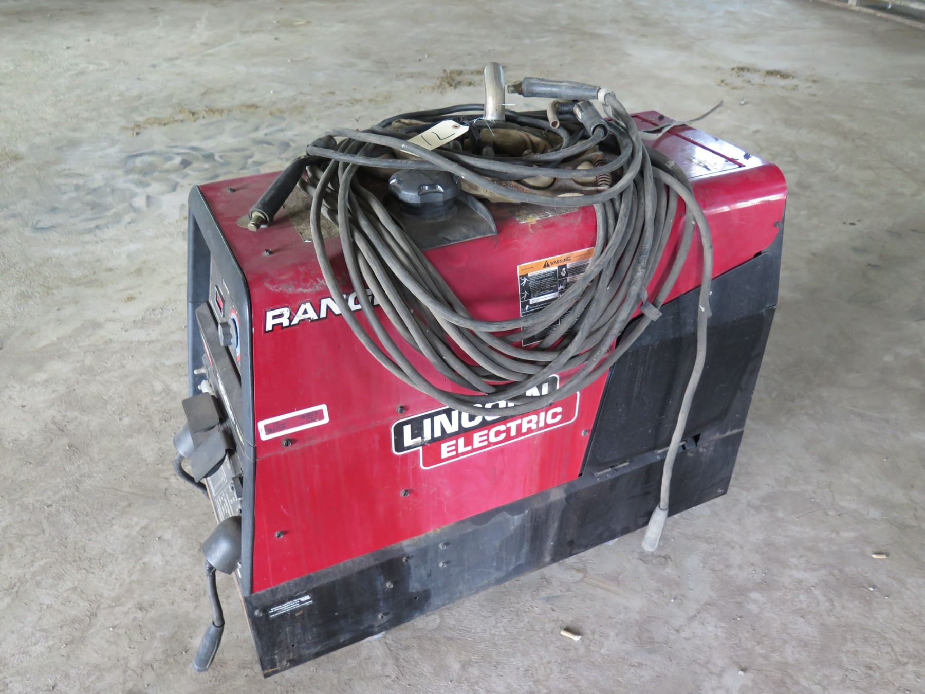 Lincoln Electric 305G Ranger EFI Electric Welder (Engine Runs See Video)