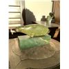 Image 1 : BC JADE STAND WITH SOAPSTONE SEAL CARVING