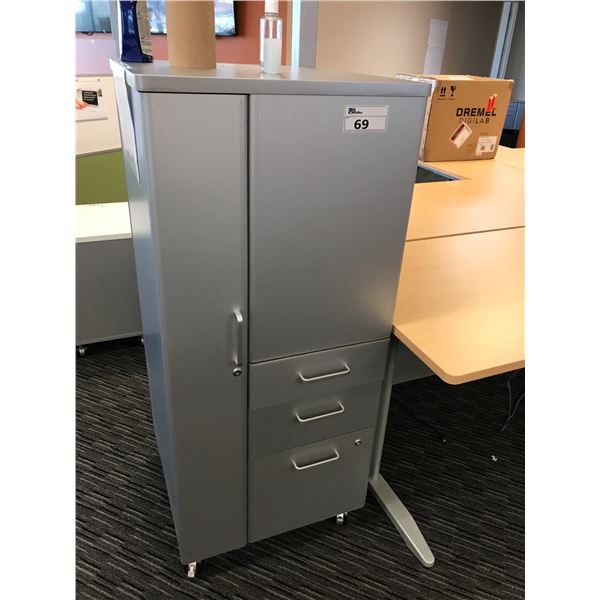 GREY 4.5' MOBILE MULTI-FILE CABINET