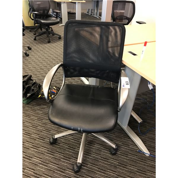 BLACK MESH BACK LOOP ARM MID BACK TILTER CHAIR