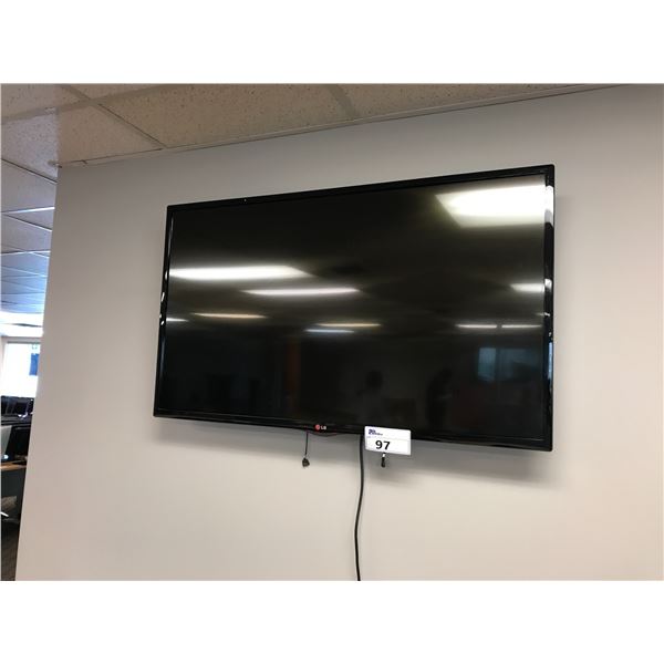 LG 42" LCD SMART TV COMES WITH WALL MOUNT