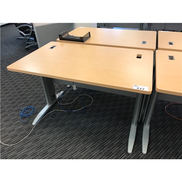 MAPLE 4' X 2.5' COMPUTER TABLE