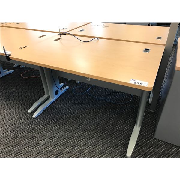 MAPLE 4' X 2.5' COMPUTER TABLE