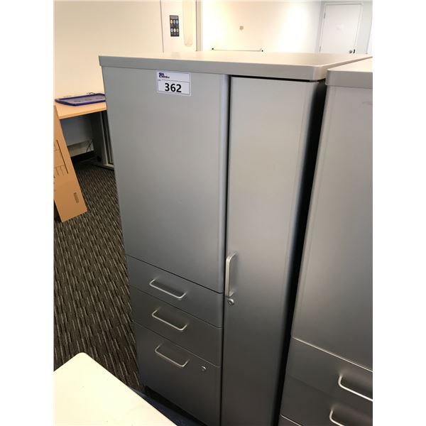 GREY 4.5' MOBILE MULTI FILE CABINET