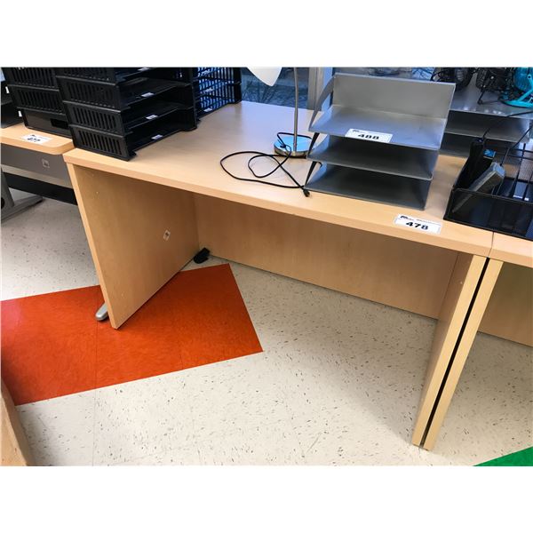 MAPLE 4' X 2.5' COMPUTER DESK