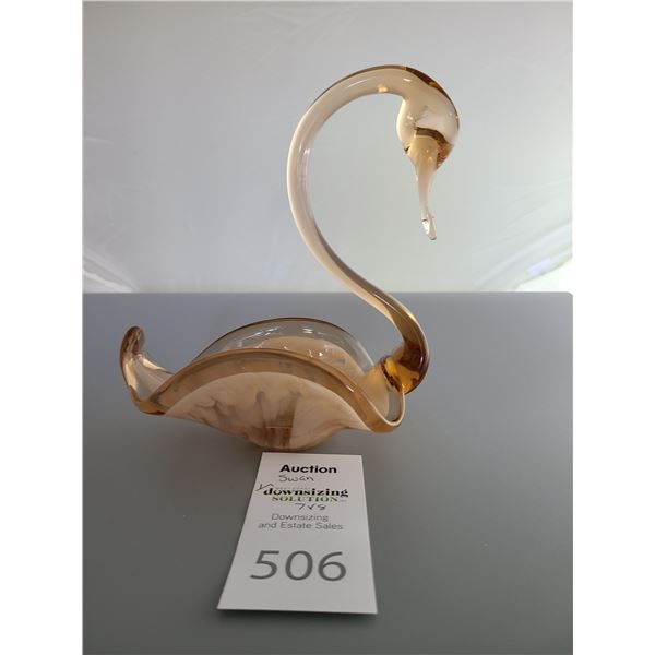 Blown Glass Swan Cat A