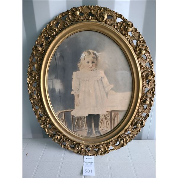 Oval Picture Frame Cat B