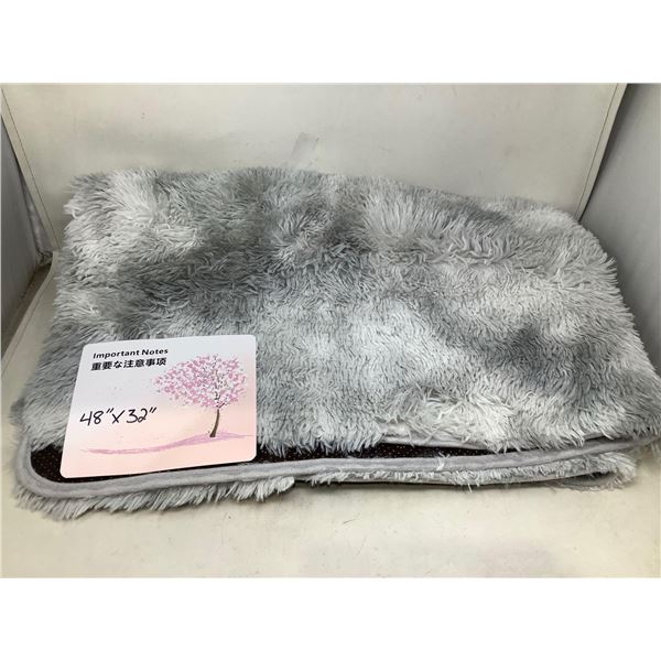 Bath Rug (48" X 32")