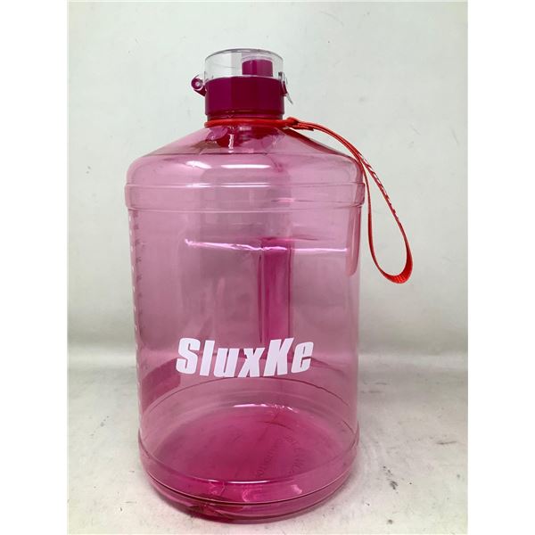 SluxKe Water Bottle