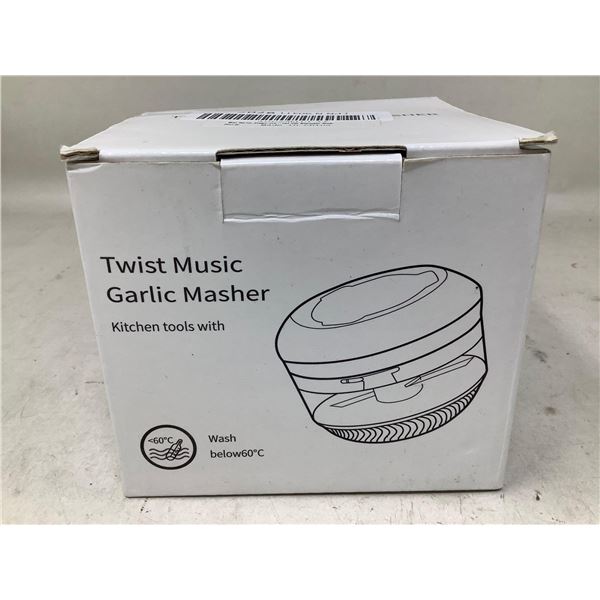 Twist Music Garlic Masher