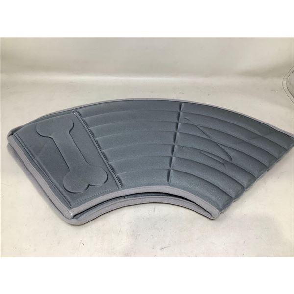 Adjustable padded dog collar velcro