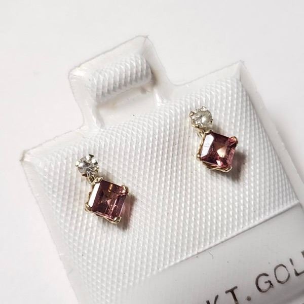 10K Yellow Gold Tourmaline(0.44ct) Diamond(0.06ct) Earrings (~Size )(Ring is resizable for $40) (~le