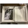 Image 1 : (2) 5x7 in Photo Holders
