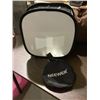 Image 1 : Neewer Soft Light Box