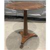 Image 1 : Antique Round Top Single Pedestal claw foot table