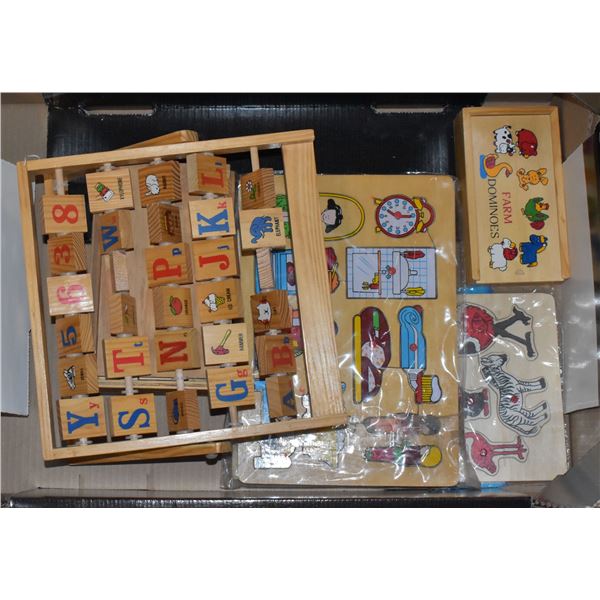LOT OF TODDLERS WOOD PUZZLES AND BLOCKS