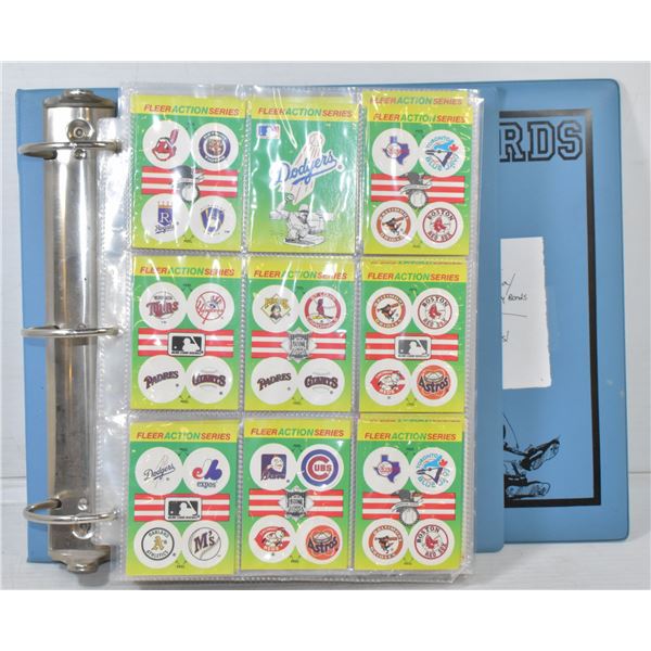 BINDER OF ASSORTED BASEBALL CARDS