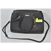Image 1 : CALVIN KLEIN BLACK PURSE