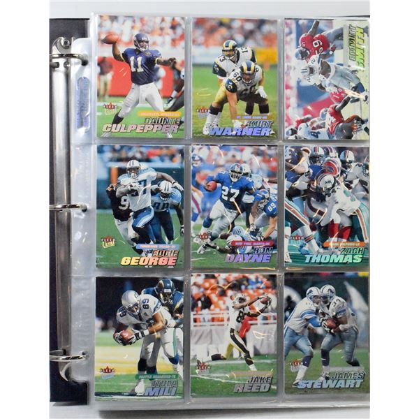 BINDER OF 2001 FLEER INC - SOME INSERTS + ROOKIES