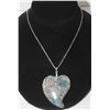 Image 1 : 26)  FREE FORM HEART PENDANT OF NATURAL