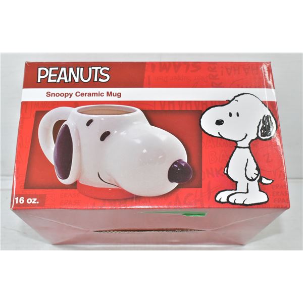 SNOOPY HEAD 16 OZ MUG IN A BOX