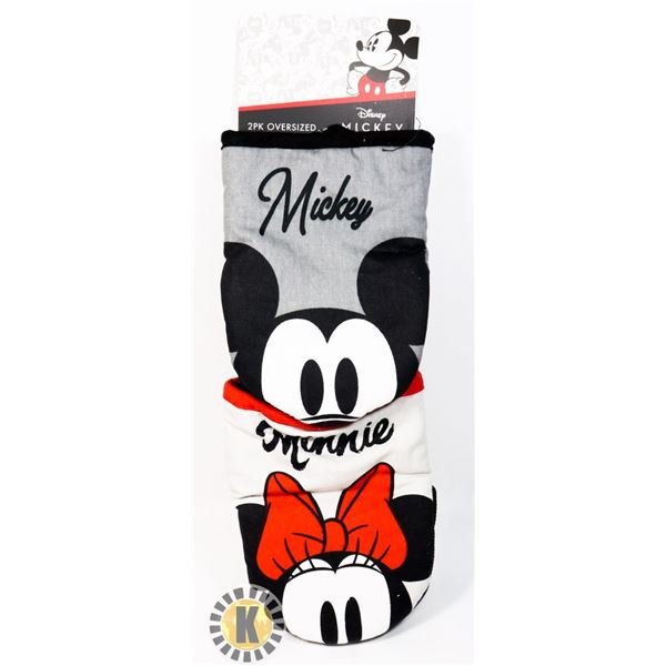 NEW 2PC DISNEY MICKEY AND MINNIE MINI OVEN MITT