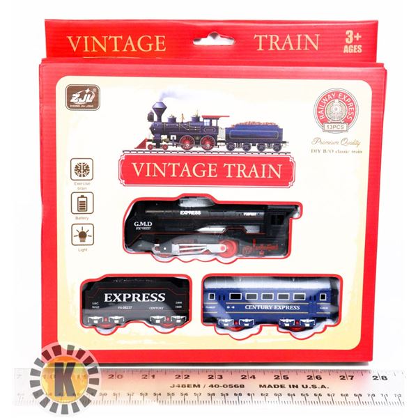 NEW VINTAGE TRAIN 3 CARS. 10PCS TRACKS 2AA BATTERI