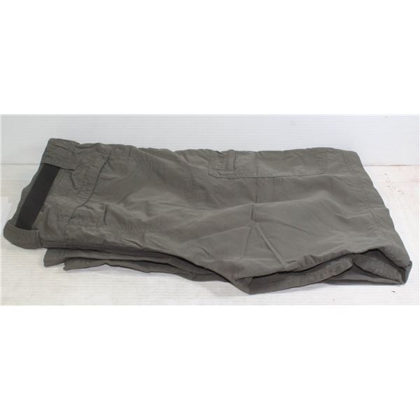 EDDIE BAUER TRAVEX  PANTS SIZE LX30