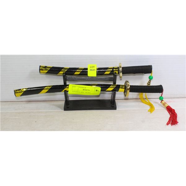JAPANESE MINI  SWORD SET