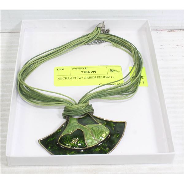 NECKLACE W/ GREEN PENDANT
