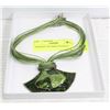 Image 1 : NECKLACE W/ GREEN PENDANT