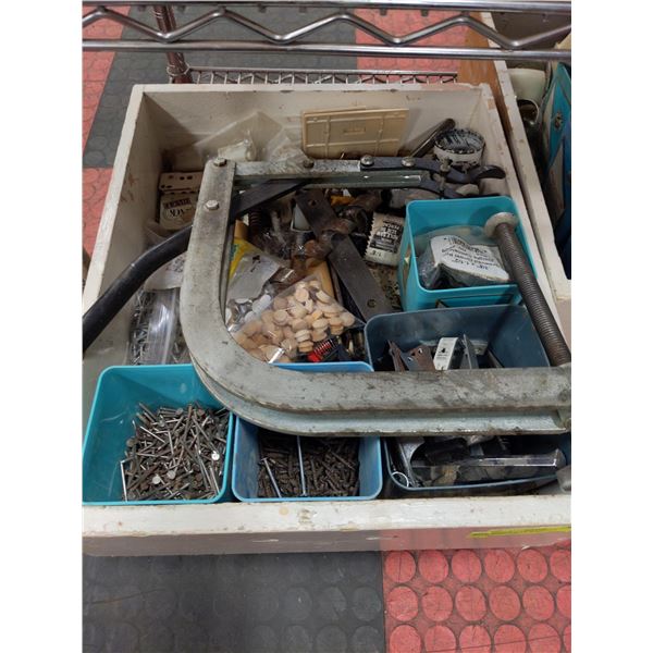 WOOD BOX WITH VARIOUS HARDWARES & MORE