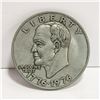 Image 2 : DOLLAR LIBERTY 1776-1976 COIN 3" DIAMETER