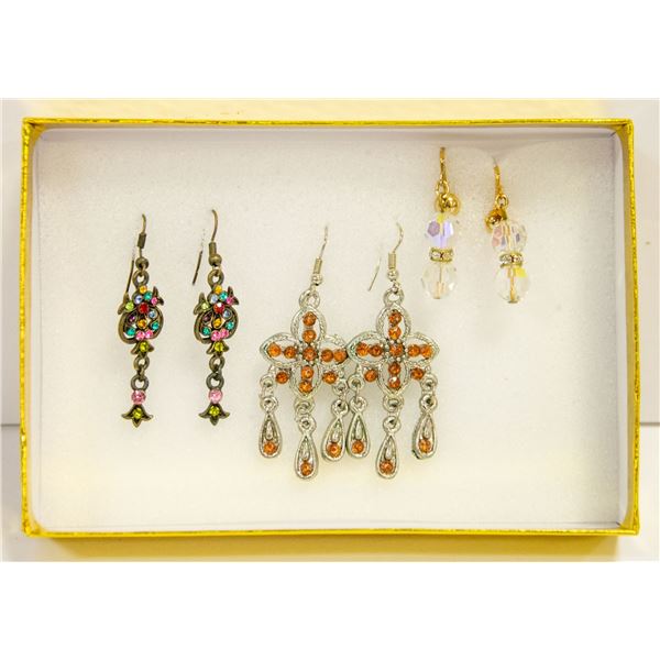 3 VINTAGE SETS OF EARRINGS GEM STONES