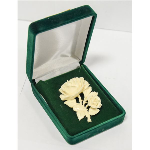 VINTAGE BAKELITE CARVED BROOCH MADE IN GERMANY