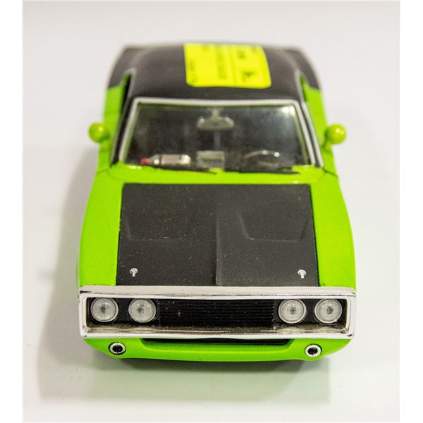JADA 1:24 SCALE DODGE CHARGER DIECAST MODEL