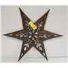 Image 1 : 18" CAST IRON 3D STAR DECOR PIECE