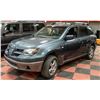 Image 2 : 2004 MITSUBISHI OUTLANDER