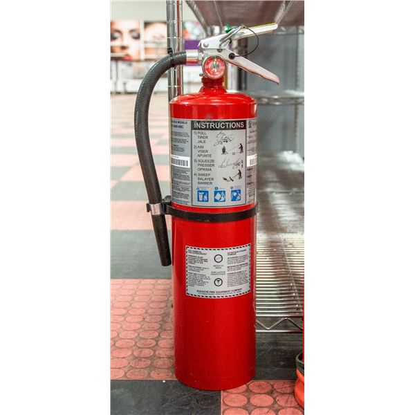 10LBS CHARGED FIRE EXTINGUISHER